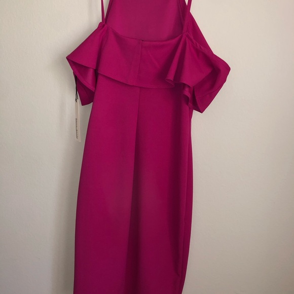 Dark pink dress - Picture 3 of 3